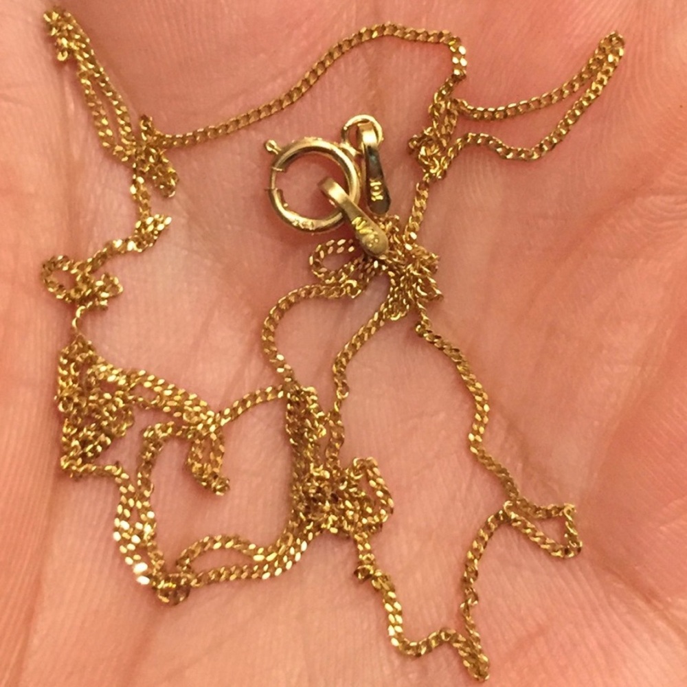 Solid 10k gold necklace lightweight vintage